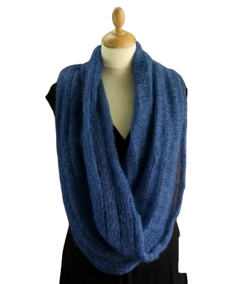 EMERO - Snood - Mohair et Soie - Bleu jean - Origine : France Les êtres humains sont 